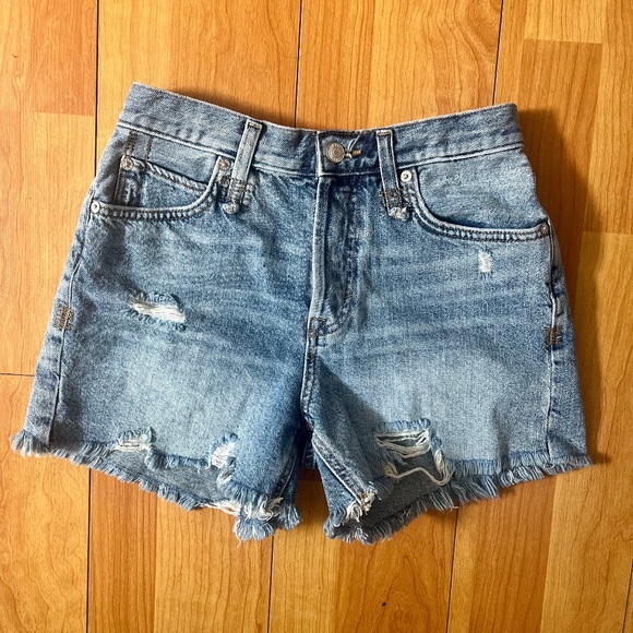 Free People Jean Shorts Button Fly Denim Size 24 We the free distressed - Picture 1 of 8